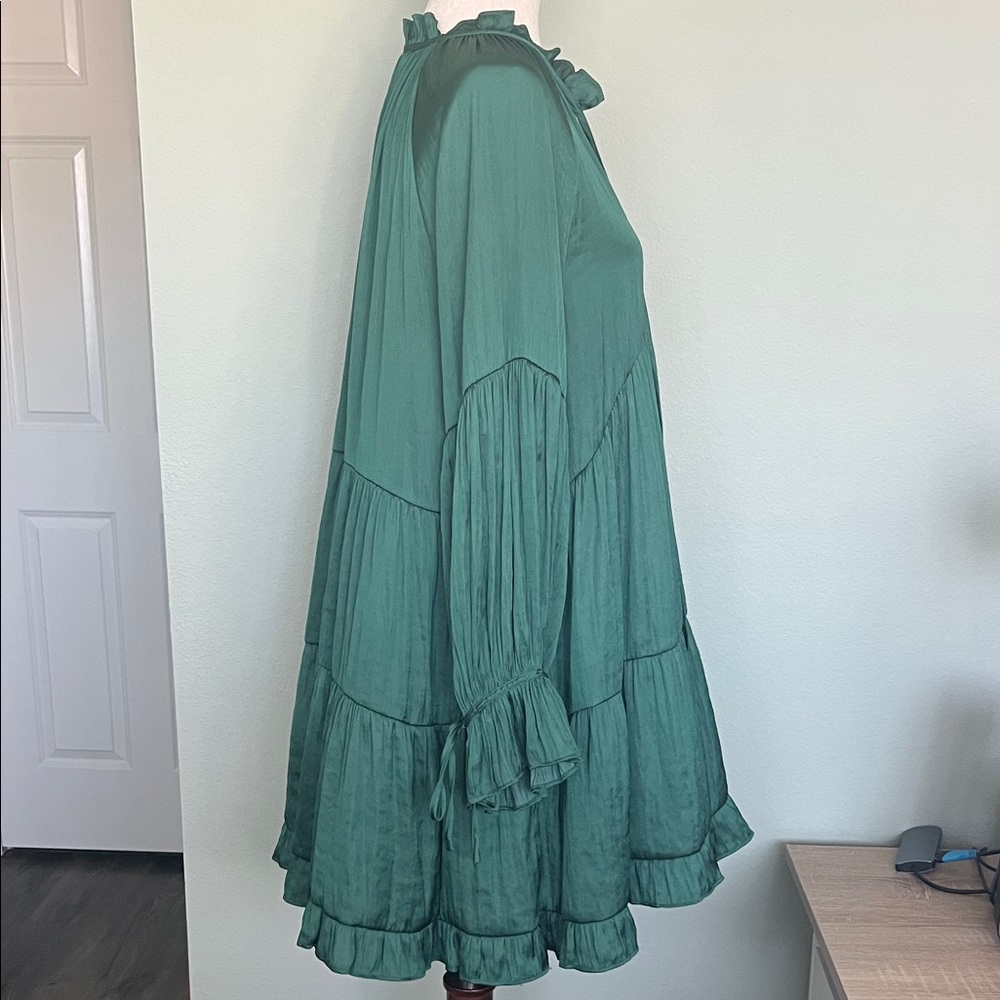 O.P.T Chic Long Sleeve Green Dress - Picture 5 of 6